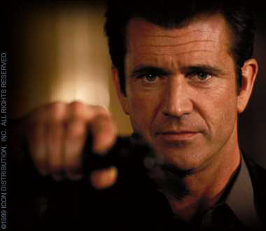 Mel Gibson as Porter in 