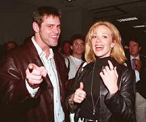 Jim Carrey and Lauren Holly