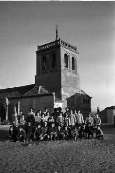 Nios en la Plaza