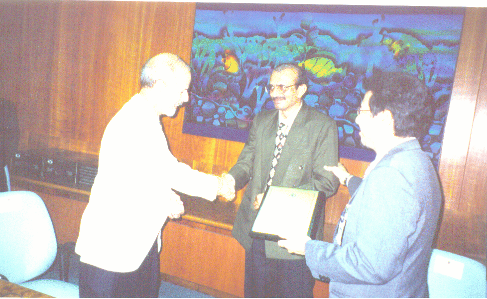 Professor Philip Graitcer, Professor R.Krishnan and Professor Anuar Zaini, Vice Chancellor of Universiti Malaya at the official ceremony of recognition of MHI as a WHO Corperative Helmet Initiative Program.