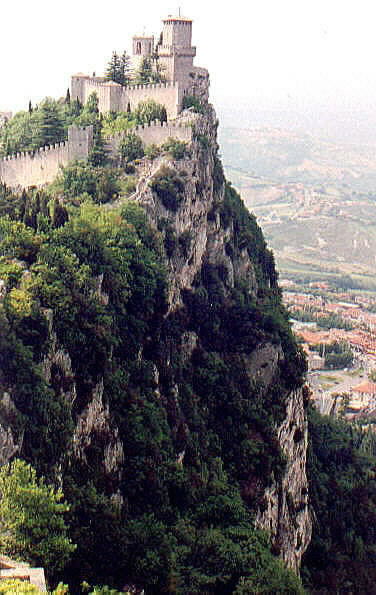 SanMarino.jpg (58008 bytes)