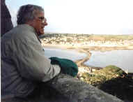 Dad at St Micheals Mount.JPG (16241 bytes)