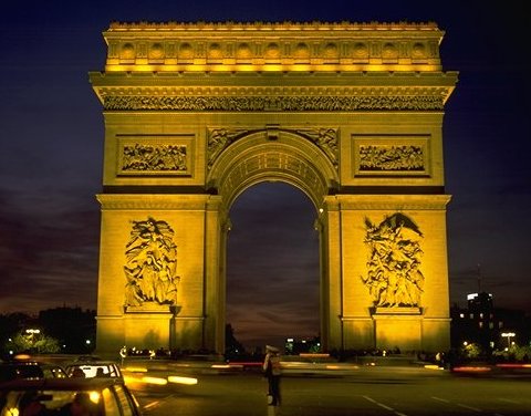 Arch_of_Triumph1.jpg (44895 bytes)