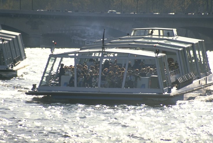 Seine3.jpg (88638 bytes)