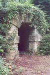 Desert de Retz, Tunnel, June 2003