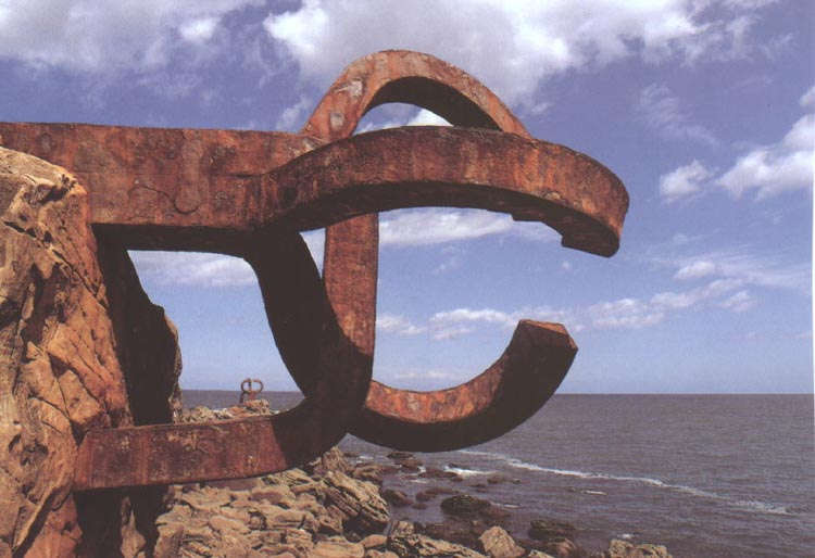 Peine de los vientos (Chillida)