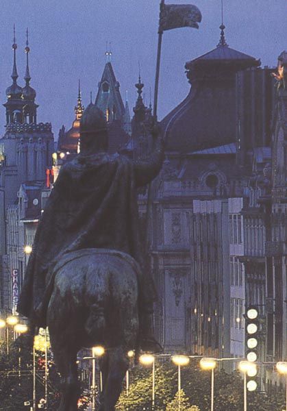 Estatua ecuestre de San Wenceslao, Praga