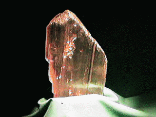 kunzite.gif (28360 bytes)