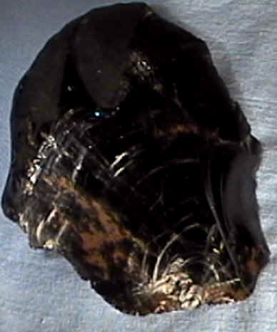 obsidian.jpg (32125 bytes)