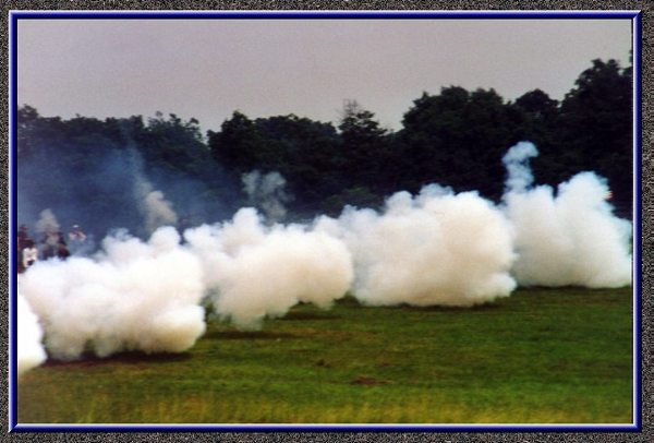 Union artillery battery fire at the 130th Gettysburg re-enactment.