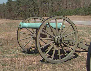 w6pounder.jpg (34606 bytes)