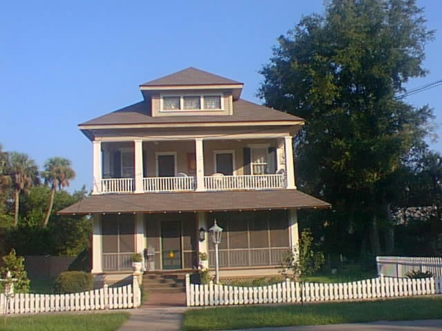 622 Emmett Street -- restored within last 5 years