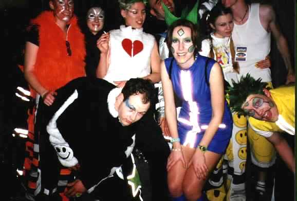 Violate clothing parade crew, 1999