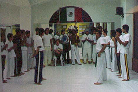 foto del Grupo en el primer Batizado  Gano y Guerrero en la Roda