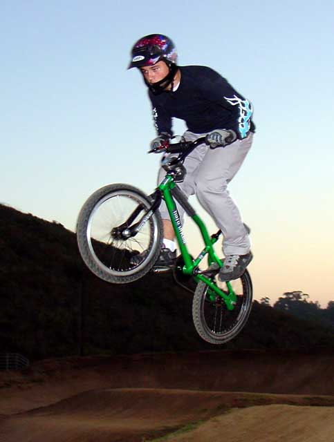 Bmx5462sml.jpg