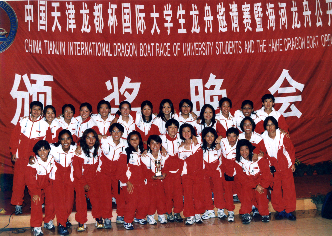 National Ladies Dragonboat Team 2002