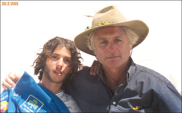 Roberto Canessa y Alexis Scarantino en el Valle de las Lagrimas