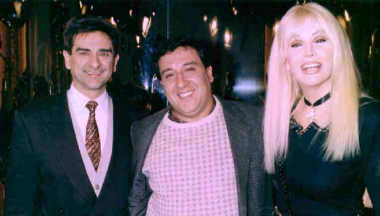 Eduardo Lause, ex-pastor de los Nios de Dios, y Hctor Navarro, Perito en Sectas, junto a Susana Gimenez.