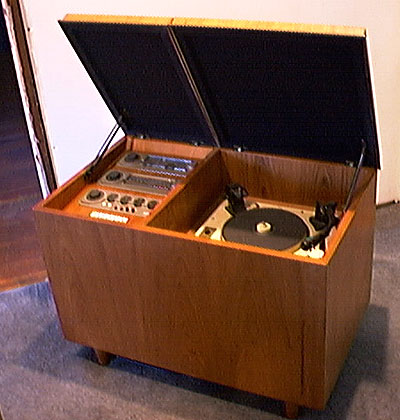 Quad and Garrard in cabinet