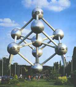 brussel-atomium.jpg (8459 bytes)