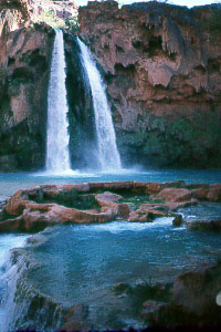 Havasu Falls--click here for big (160 kb) image