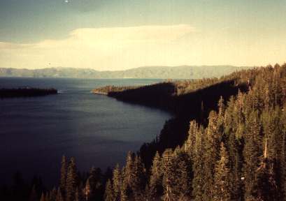 tahoe3.jpg (12632 bytes)