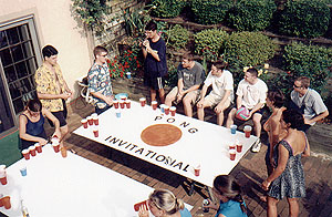 Pong 2000: Aloha vs. the Chicks