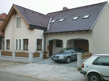 haus_nordansicht_1.jpg (25877 Byte)