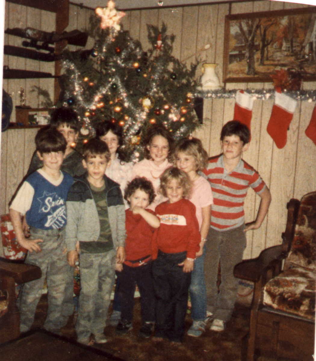 Leggett Family Cousins, Christmas 1984-85???