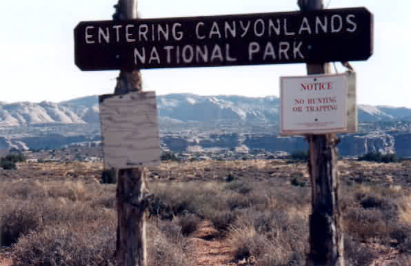 Entering Canyonlands