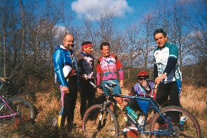 Con mis amigos Ander, Gaspar, Txusmari y Edorta por el GR38, Ruta del Vino y el Pescado