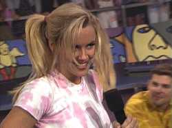 Jenny McCarthy before the morphing...