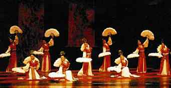 tang dance feather fan