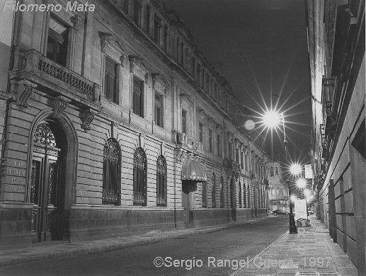 Filomeno Mata street, by Sergio Rangel