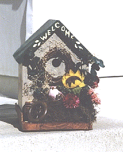 Welcome Birdhouse Picture