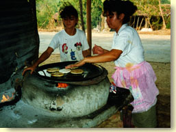 Original way to make pupusas