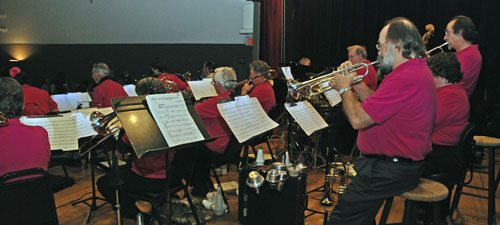 January Concert Photo (c) 2008 Oregon Coast Today - Click here for a Formal Dress Photo of the 2003 Yachats Big Band Members