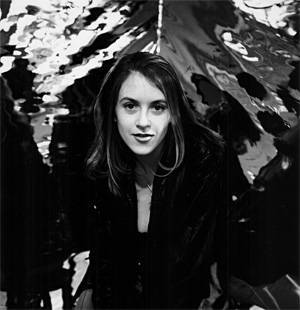 Liz Phair, back in the Guyville days. (Photo by Robert Mansella)