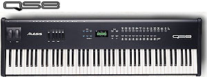 Alesis QS8 Synth