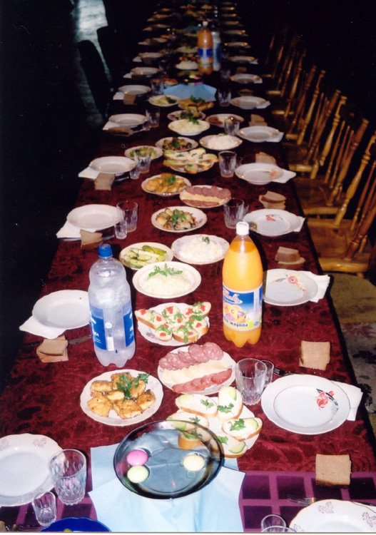 Table Set (178 kb)