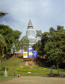 C01 - Wat Phnom