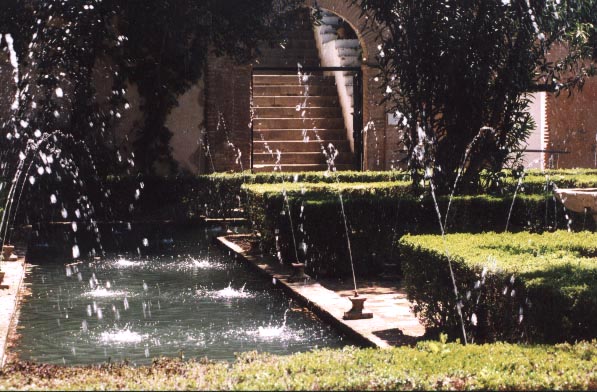 Gota congelada en la Alhambra - Jardines del Generalife