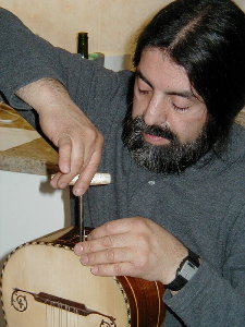 Installing a button on the Baroque Guitar