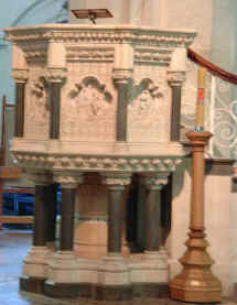 Christchurch pulpit (9091 bytes)