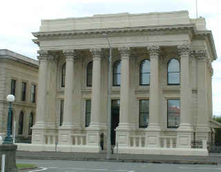 Oamaru Bank of New Zealand (9956 bytes)