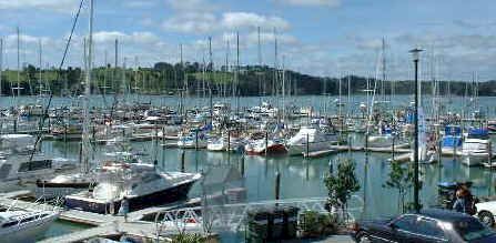 Marina at Opua N.Z. (26137 bytes)