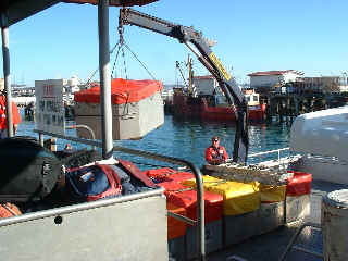 Loading ferry (14264 bytes)