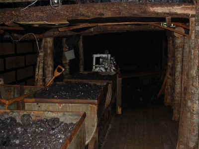 Westport coal mine exhibit in museum  (13396 bytes)