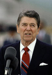 reagan.jpg (26230 bytes)