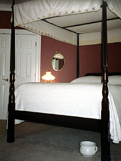 The canopy bed in the Federal Room